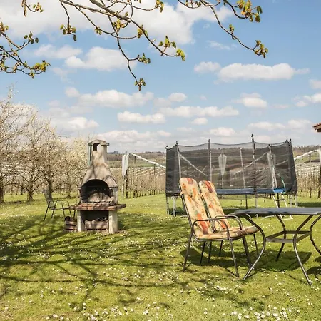 Ferienhof Dachsberg Weitblick * Bermatingen