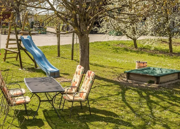 Ferienhof Dachsberg Weitblick Отель Берматинген